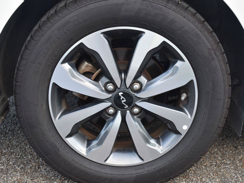 Used 2023 Kia Rio S w/ Technology Package FWD image 11