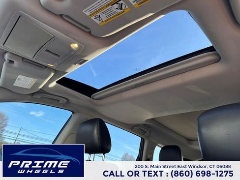 Used 2015 Nissan Pathfinder Platinum w/ Cargo Package image 23