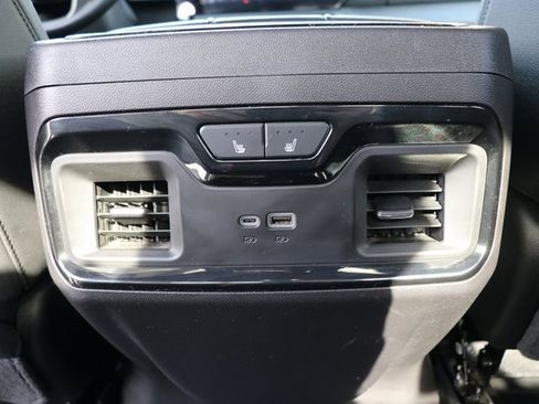 Used 2024 GMC Sierra 1500 AT4 w/ AT4 Premium Package image 15