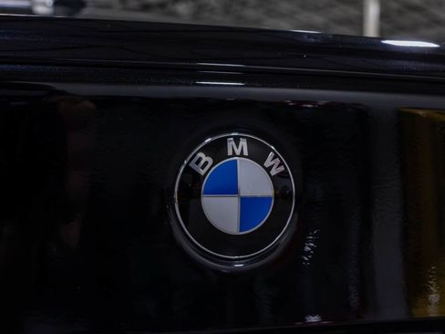 Used 2006 BMW M5 RWD image 23