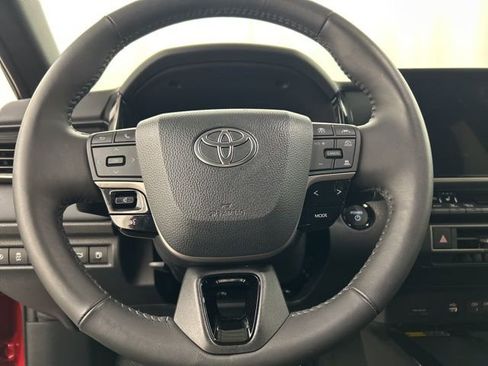 Used 2026 Toyota Camry XSE image 8