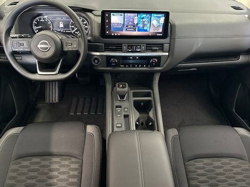 New 2026 Nissan Pathfinder S image 11