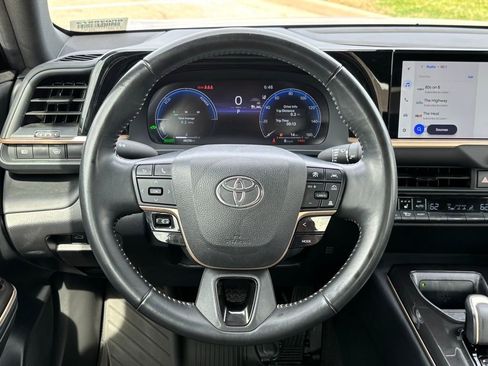 Used 2024 Toyota Crown XLE image 15