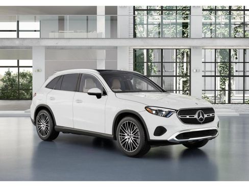 New 2026 Mercedes-Benz GLC 300 4MATIC image 11