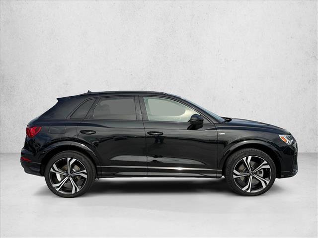 Used 2023 Audi Q3 2.0T Premium Plus w/ Premium Plus Package AWD/4WD image 4