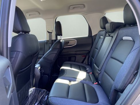 New 2025 Ford Bronco Sport Outer Banks image 8