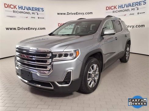 Used 2023 GMC Acadia SLT image 1