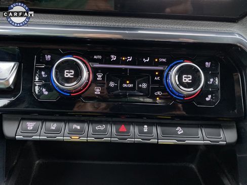 Used 2024 GMC Sierra 2500 Denali image 36