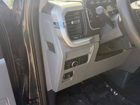 Used 2021 Ford F150 XLT RWD image 14