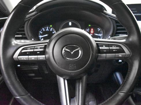Used 2022 MAZDA MAZDA3 s image 12