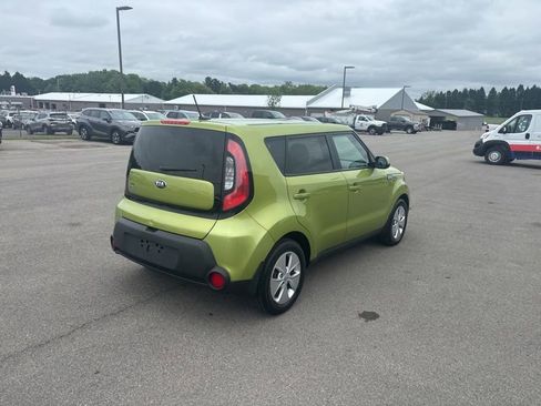 Used 2015 Kia Soul FWD image 3