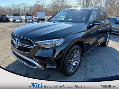 Used 2026 Mercedes-Benz GLC 300 GLC 300 image 4