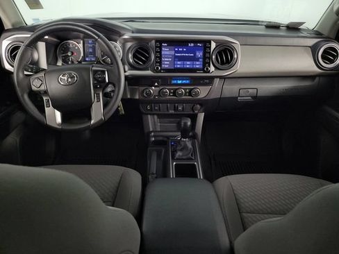 Used 2022 Toyota Tacoma SR5 w/ Technology Package AWD/4WD image 25