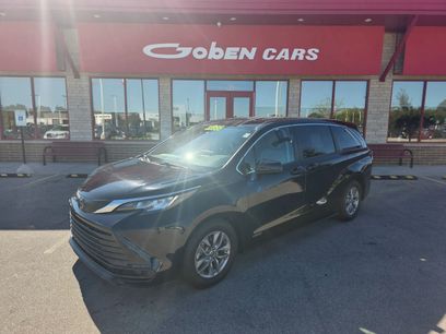 Used 2021 Toyota Sienna LE