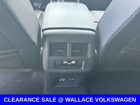 Certified 2021 Volkswagen Atlas SE w/ Panoramic Sunroof Package FWD image 14