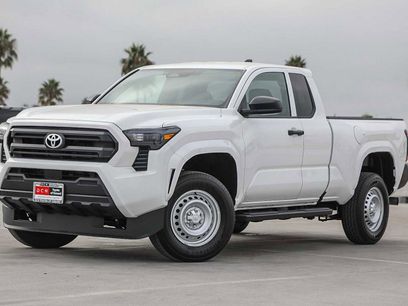 New 2025 Toyota Tacoma SR