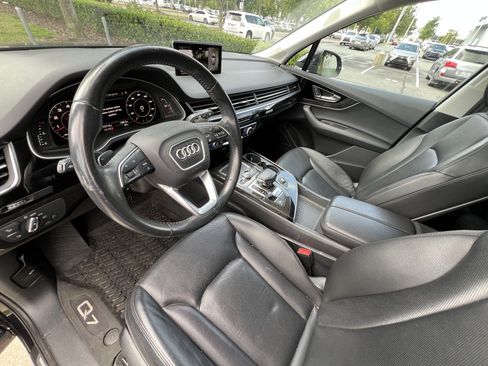 Used 2019 Audi Q7 3.0T Premium Plus w/ Premium Plus Package AWD/4WD image 17