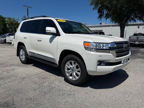 Used 2019 Toyota Land Cruiser w/ Four Season Floor Mat Package AWD/4WD image 11