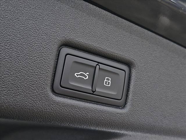 New 2026 Audi Q5 Premium AWD/4WD image 23