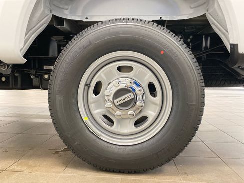 New 2026 Ford F250 XL image 30