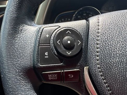 Used 2015 Toyota RAV4 Limited FWD image 8