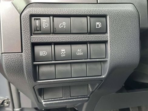 Used 2025 Toyota 4Runner TRD Off-Road AWD/4WD image 25