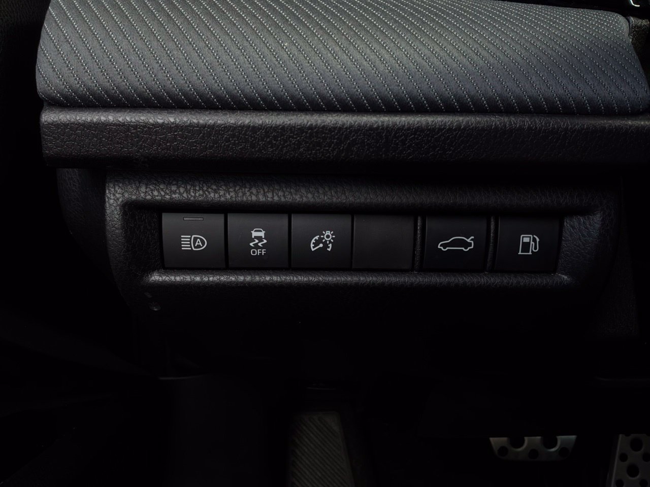 Used 2026 Toyota Camry SE FWD image 24