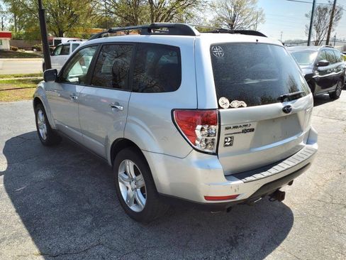 Used 2010 Subaru Forester 2.5X Premium AWD/4WD image 7