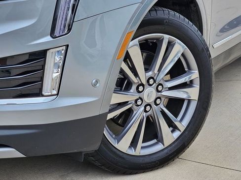New 2025 Cadillac XT5 Premium Luxury w/ Technology Package image 8