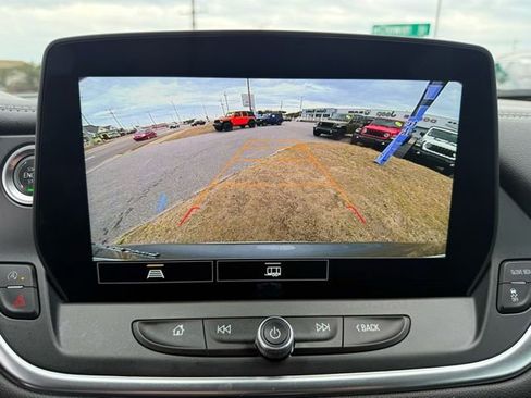 Used 2024 Chevrolet Blazer LT image 24