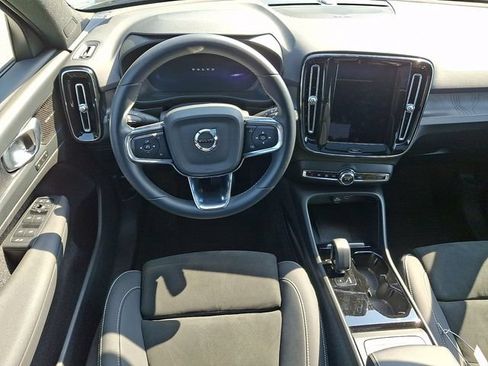 Certified 2023 Volvo XC40 Recharge Ultimate w/ Protection Package Premier AWD/4WD image 11