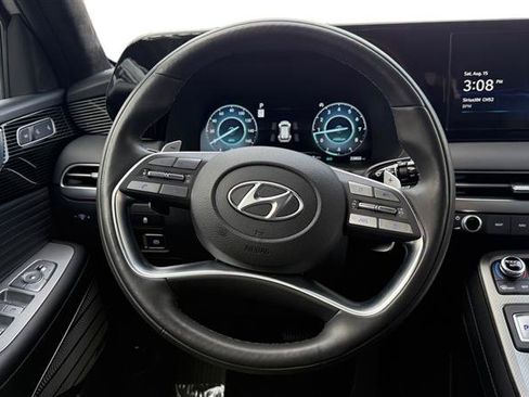 Used 2025 Hyundai Palisade Calligraphy AWD/4WD image 13