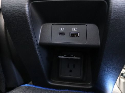 New 2025 Mitsubishi Outlander SEL image 8