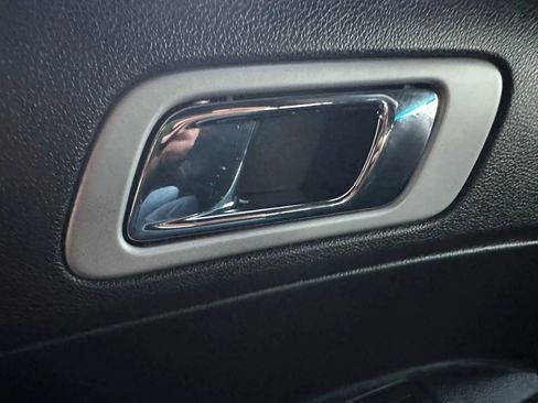 Used 2015 Ford Explorer Sport image 37