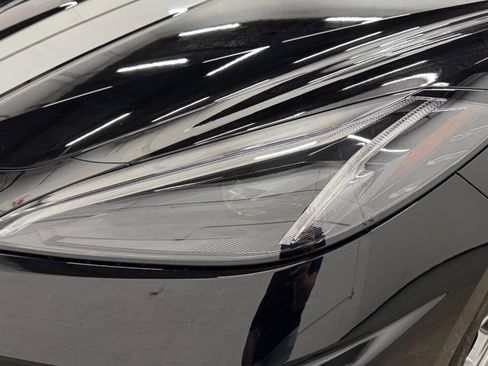 Used 2020 Chevrolet Corvette Stingray Coupe w/ Z51 Performance Package RWD image 22