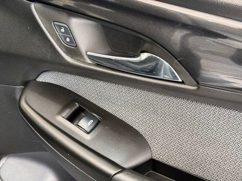 Used 2024 Chevrolet TrailBlazer LT image 21