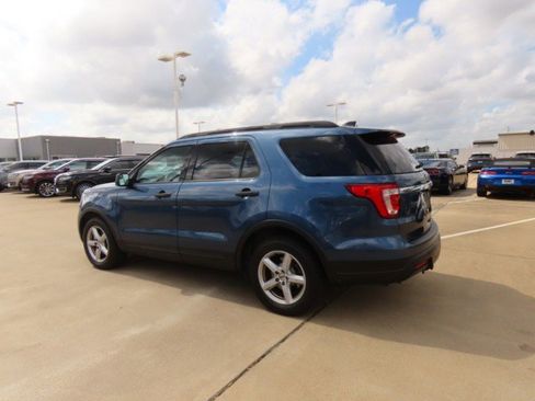 Used 2018 Ford Explorer FWD image 14