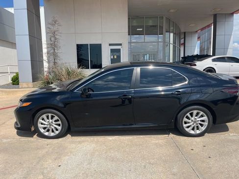 Used 2024 Toyota Camry LE FWD image 2