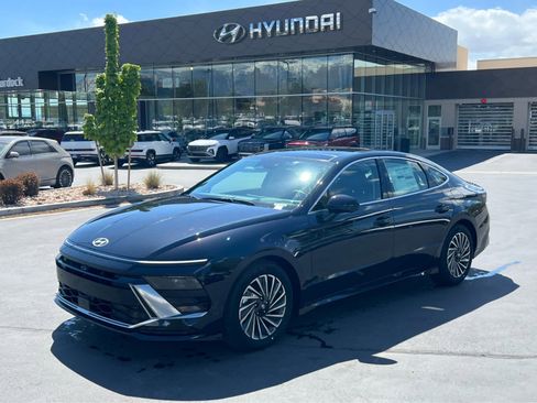 New 2026 Hyundai Sonata Limited FWD image 1