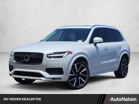 Used 2021 Volvo XC90 T6 Momentum w/ Protection Package Premier AWD/4WD image 1