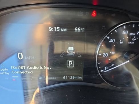 Used 2023 Nissan Kicks SV FWD image 11