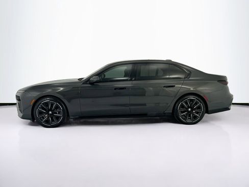 Used 2026 BMW 740i w/ Premium Package RWD image 8