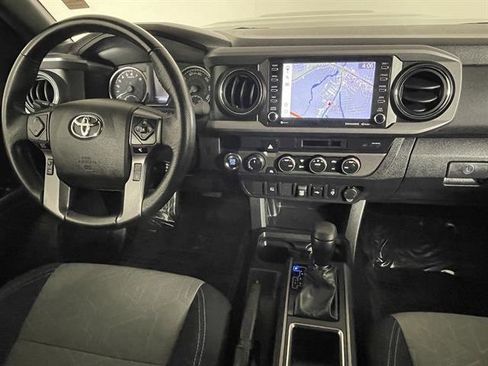 Certified 2022 Toyota Tacoma TRD Sport image 11