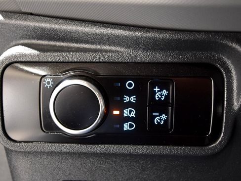 Used 2023 Ford Bronco Everglades image 22