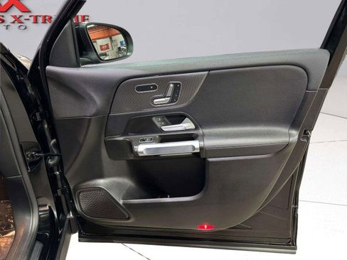 Used 2021 Mercedes-Benz GLB 250 image 79