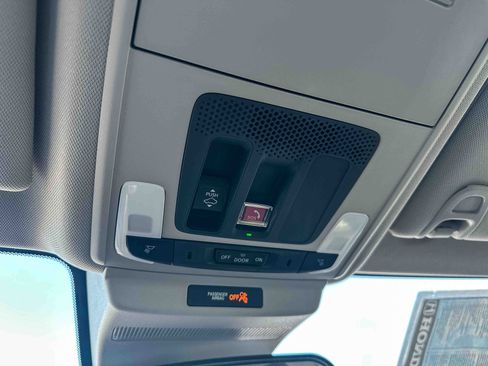 New 2025 Honda Accord SE image 27