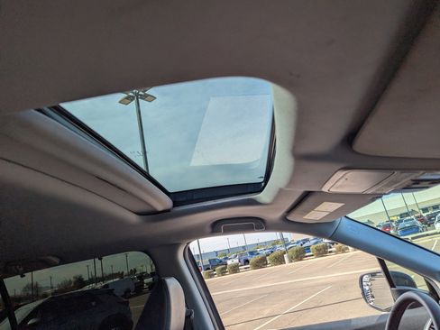 Used 2022 Honda Pilot Special Edition image 11