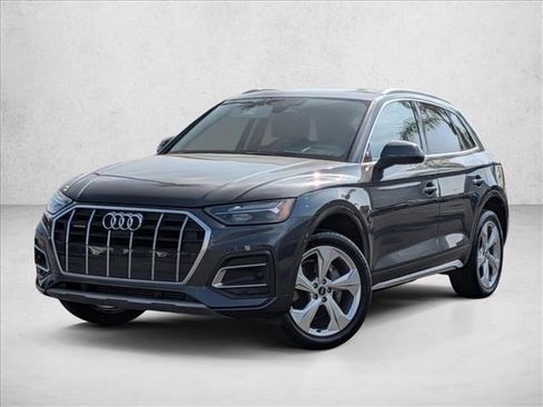 Used 2021 Audi Q5 Premium Plus w/ Premium Plus Package image 1