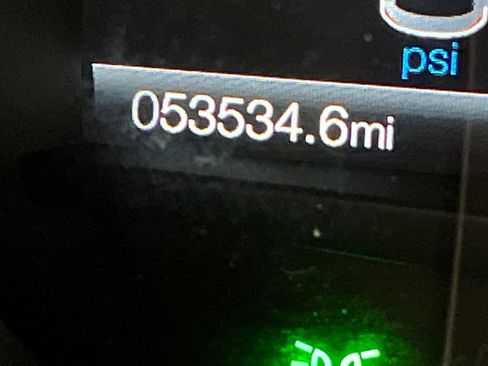 Used 2024 Ford Edge SEL image 46