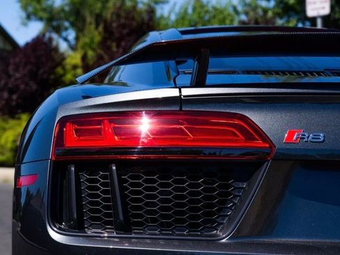 Used 2018 Audi R8 V10 plus AWD/4WD image 47